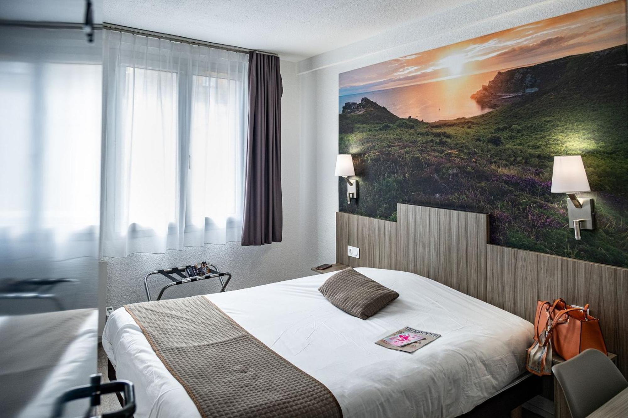 Contact Hotel Du Champ De Mars De Saint-Brieuc Kültér fotó